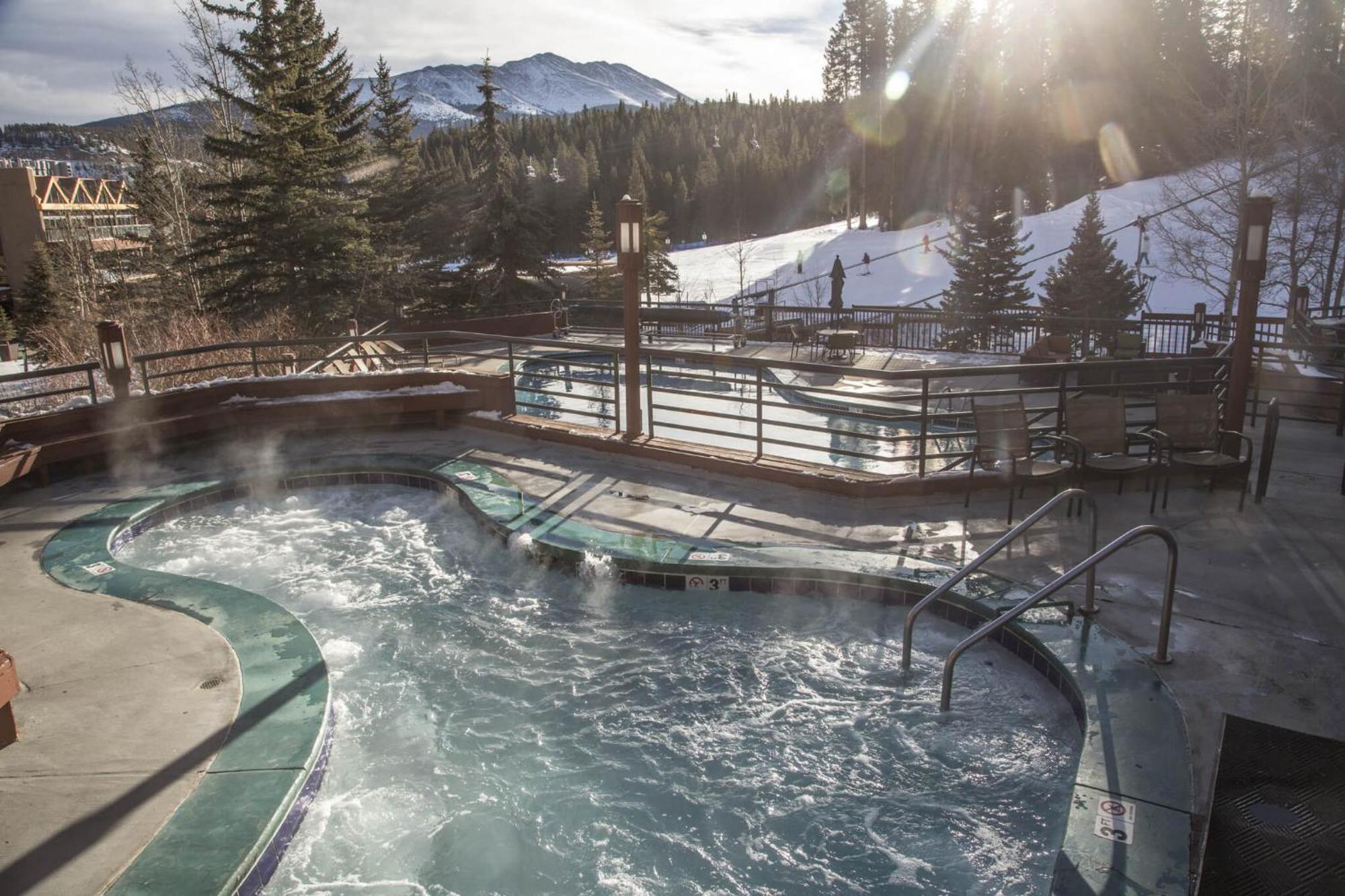 Slope Side Ski In Ski Out At Beaver Run Resort Breckenridge Exterior photo